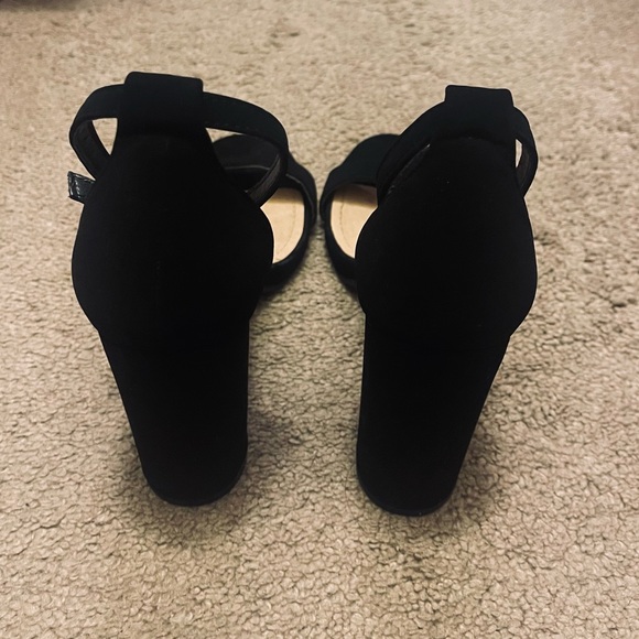 Open Toe Heels - Picture 2 of 5